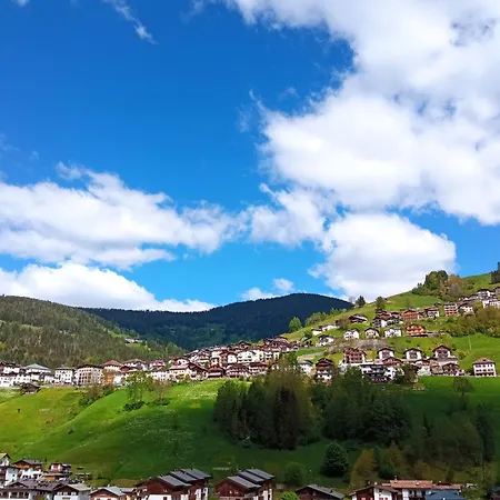 Ai Carpini Oda ve Kahvaltı San Pietro di Cadore